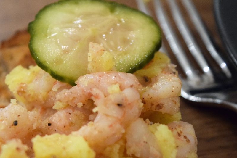 Potted Prawns with Cucumber Pickle